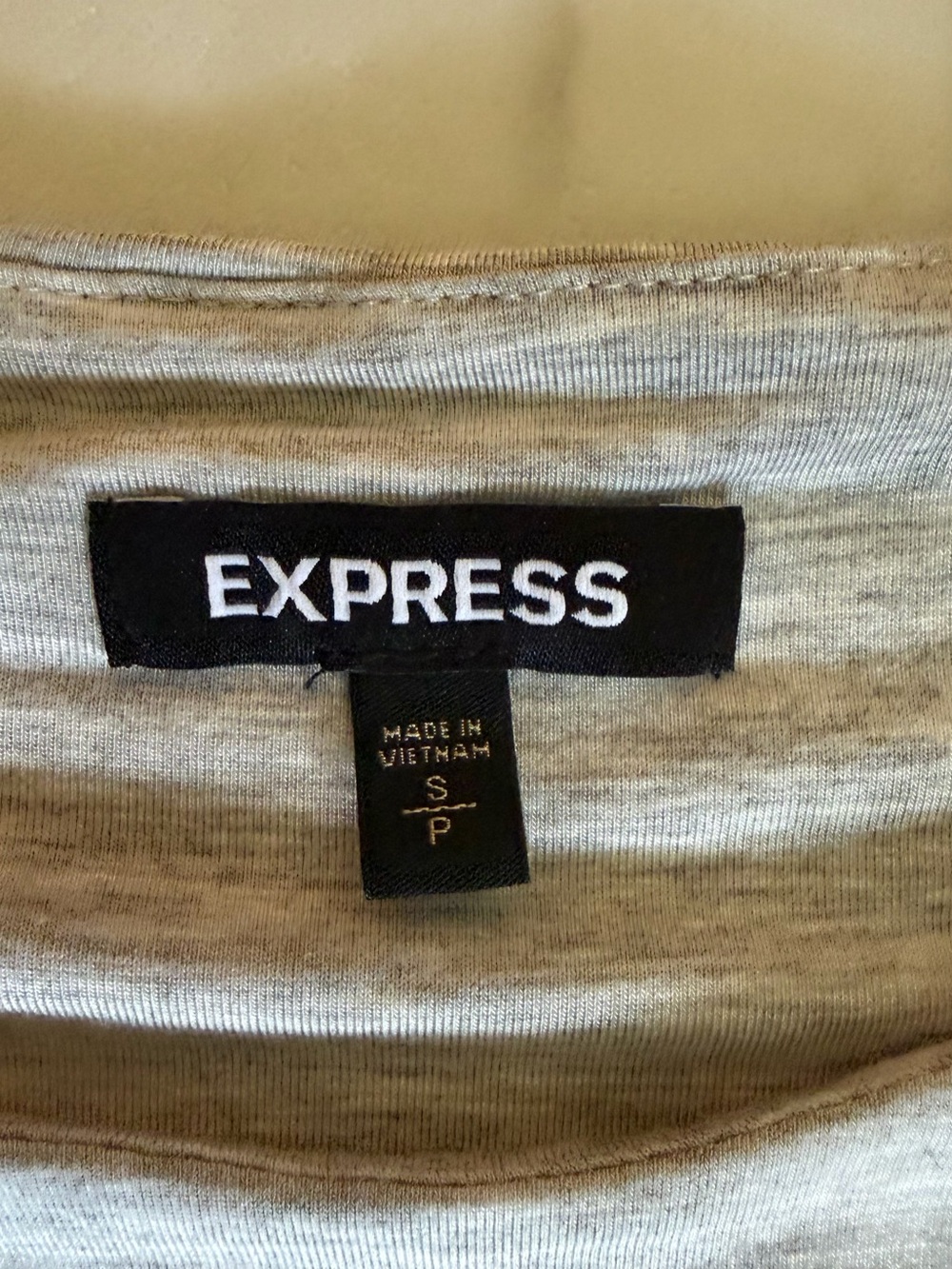 Express Ruched Dress - Picture 3 of 7